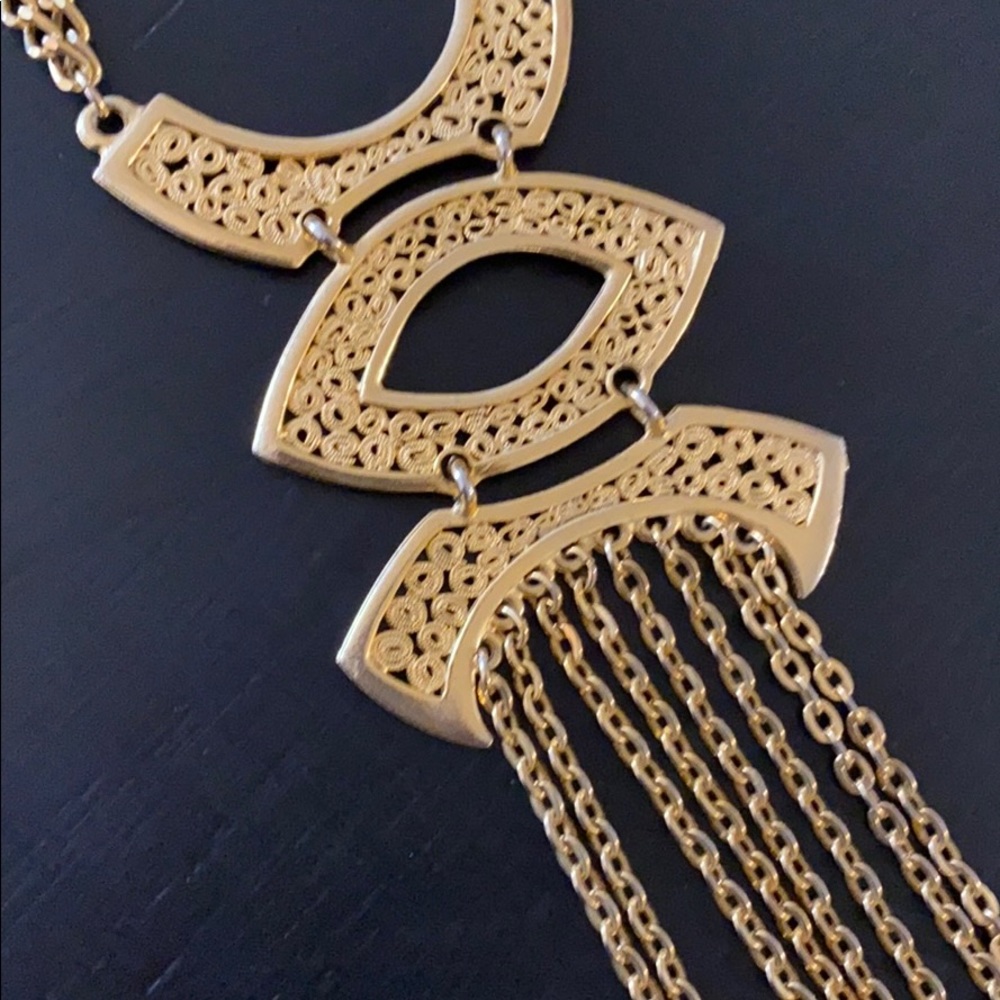 Vintage Gold Tone Necklace